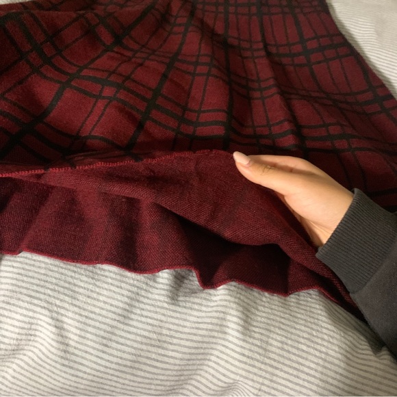 MAX STUDIO Burgundy Red Plaid Knit Skirt - Picture 3 of 6